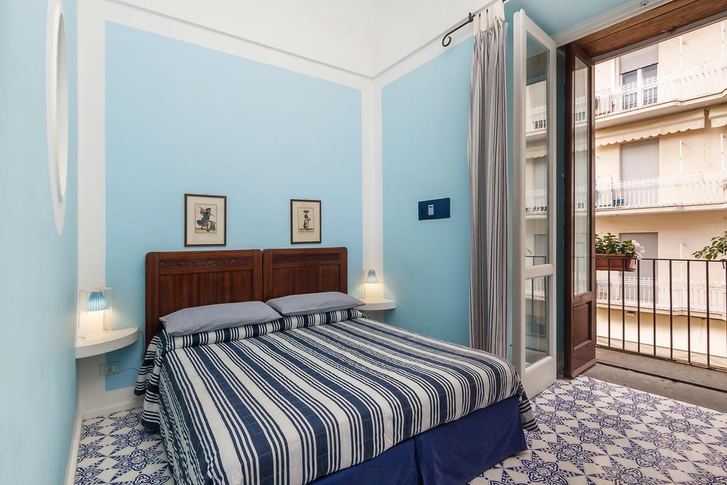 Casa Astarita Affittacamere 2*