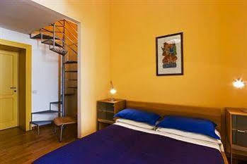 Affittacamere Casa Astarita 2*